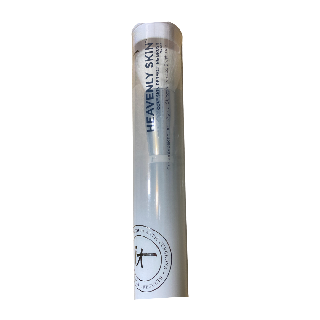 It Cosmetics Heavenly Skin CC+ Skin Perfecting Brush 702